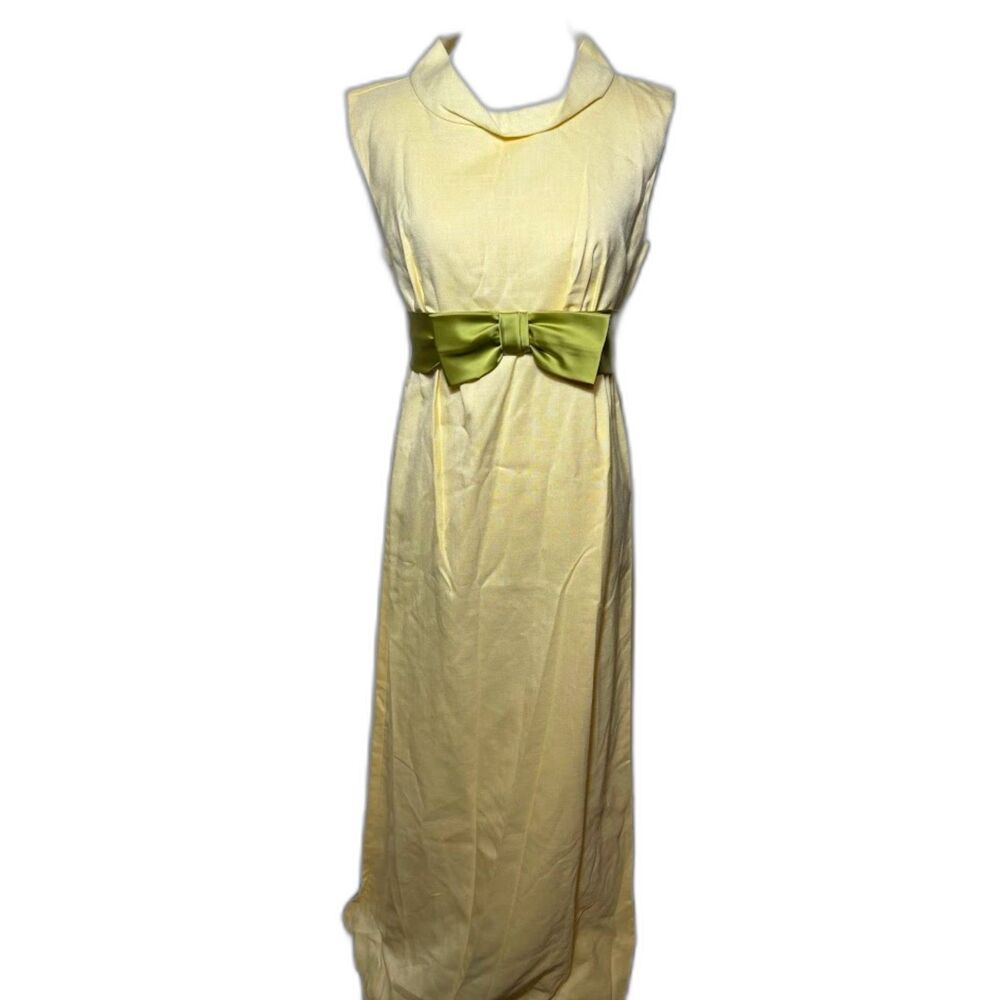 Vintage Dress Gown Women's Size Small Yellow Butter Yellow 60s Mod Jackie O VTG